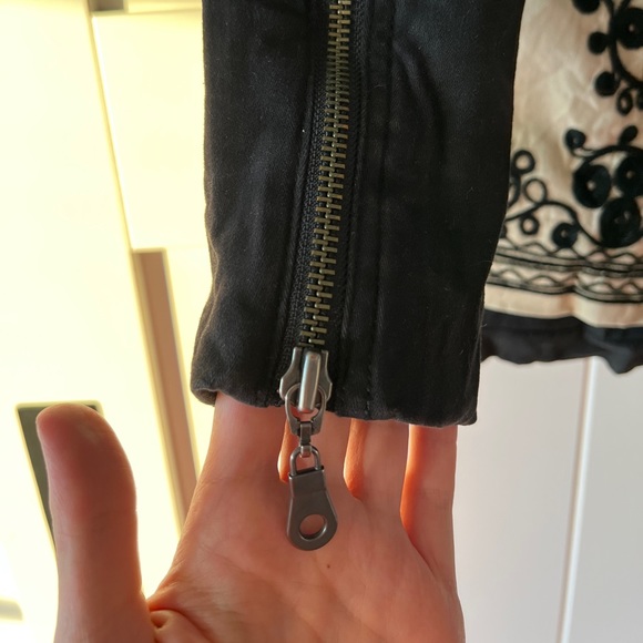 Free People XS black white embroidered zip front collared field jacket boho - Picture 13 of 15